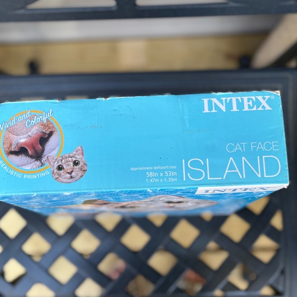 NEW Intex Cat Face Island Pool Float X Large Pool Float by Intex - Picture 6 of 7